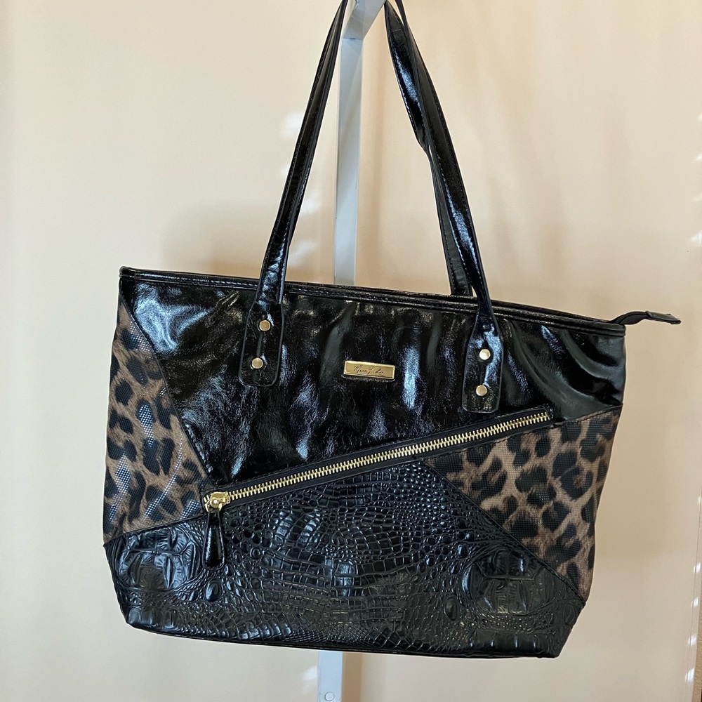 Marc Fisher large bag with top zipper. Variety of textures. All faux leather.